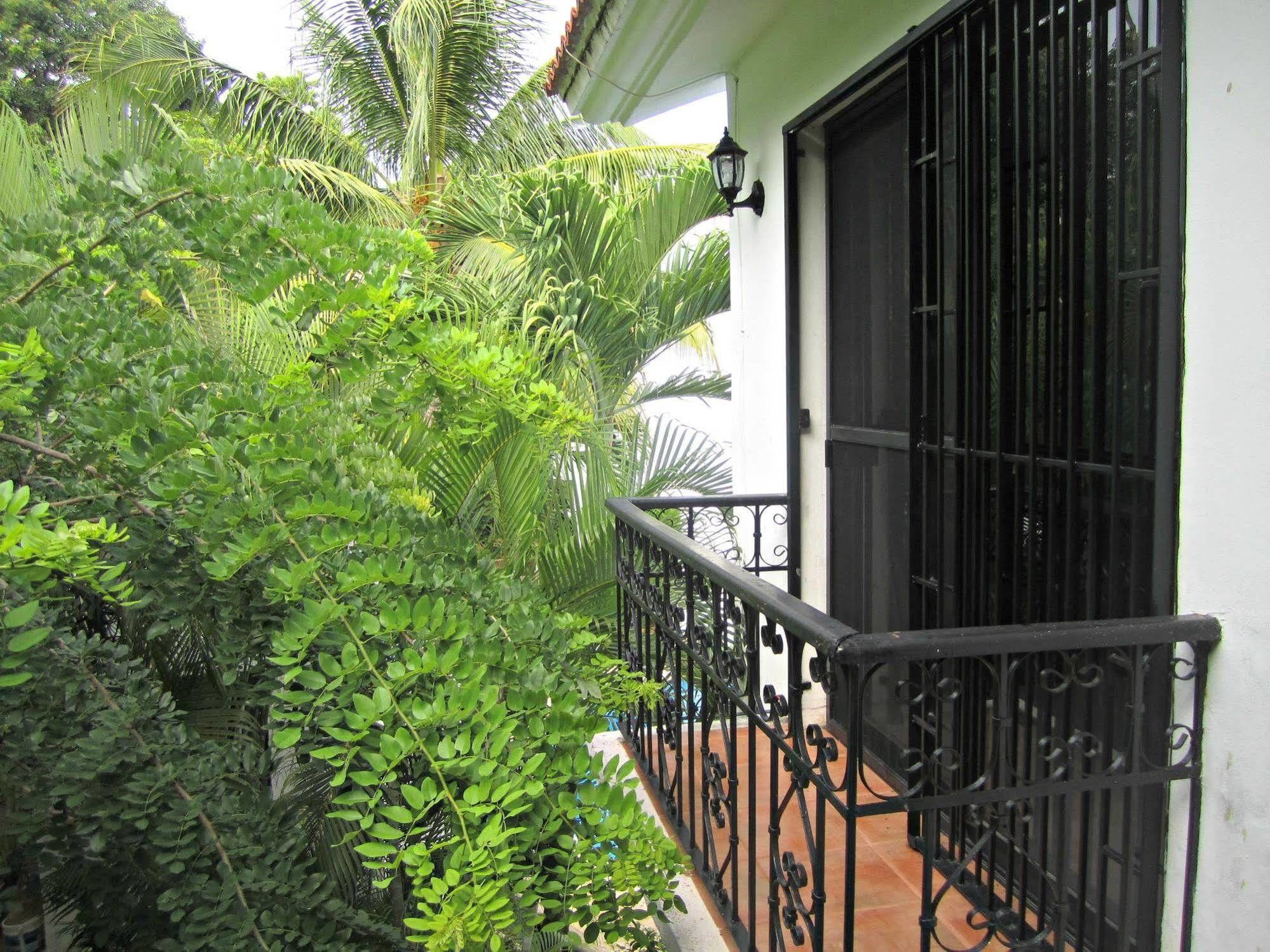 B&B Villa Hibiscus Playa del Carmen Luaran gambar